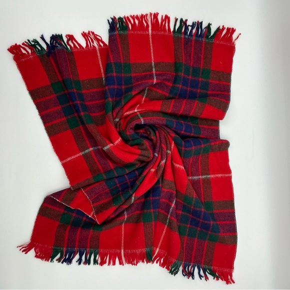 Wool Tartan Plaid Stadium Blanket Throw Fringe Red Green Blue White 34”x55” - Picture 2 of 6